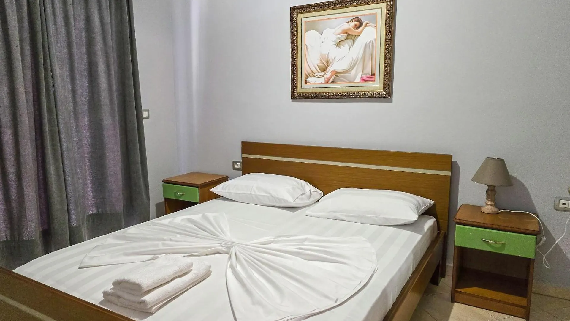 Fiore Rooms Sarande